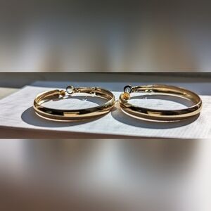 Vintage Large Gold Tone Hoops Circles shaped straight back hooks earrings